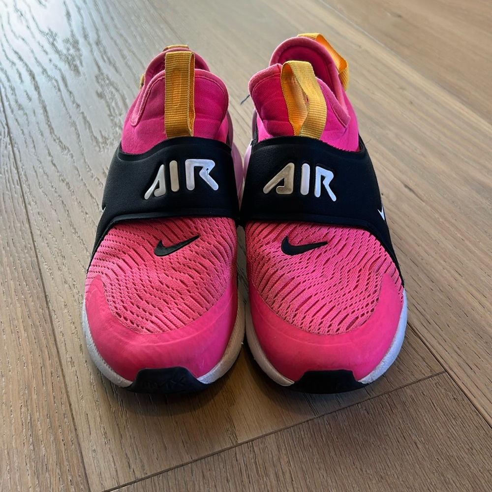 Girls Air Max Slip On Sz. 3.5Y